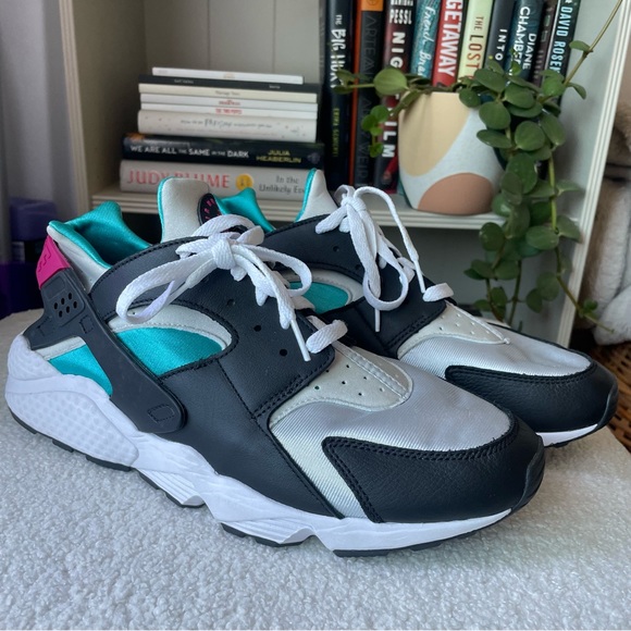 south beach huarache drift